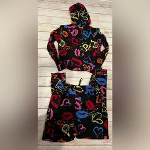 NWT Full Circle Trends 2 Piece Hoodie Set Size Large thumbnail 5