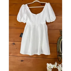 NWT Lulus Little Bit In Love White Surplice Puff Sleeve Mini Dress Cocktail Sz S thumbnail 5