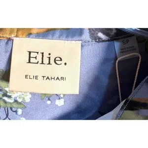 Elie‎ Elie Tahari Womens Blue Floral Satin Button Down Blouse Size Small NWT thumbnail 4