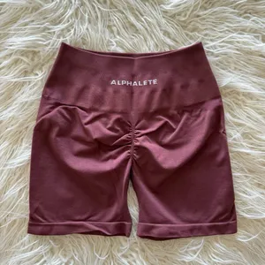 Alphalete Amplify Ultra High Rise Biker Short 4.5” Autumn Size Small thumbnail 4