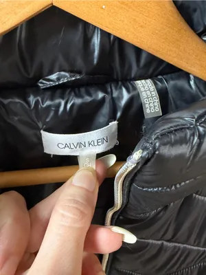 Calvin Klein Black Quilted Puffer Vest Small thumbnail 6