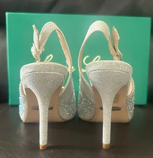 Lauren Lorraine Rachel Silver Shimmer Pointed Toe Embellished Slingback Pumps thumbnail 4