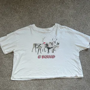 Reindeer Graphic Crop Top Oversized thumbnail 2