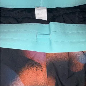 Fabletics Abstract Breathe Mid Rise Running Shorts thumbnail 6