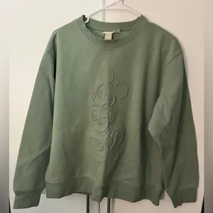 H&M x Disney Sage Green Embossed Mickey Mouse Crewneck Sweatshirt NWOT Medium thumbnail 3