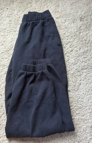 Hollister Sweatpants Black thumbnail 1
