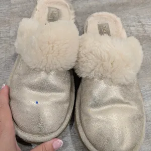 Ugg Gold Metallic Slippers Size 38 thumbnail 2