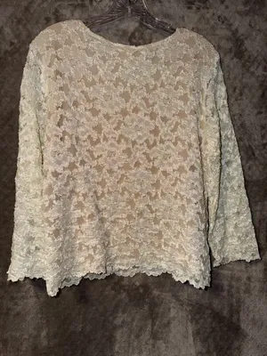 Coldwater Creek Lace Top Size L Cream Long Sleeve Floral Scallop Hem thumbnail 5