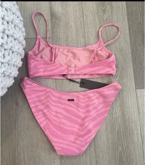 Triangl bikini  thumbnail 3