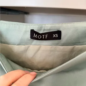 MOTF Sage Green Flared Pleated Skirt thumbnail 2