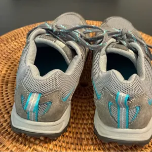 Gray‎ and Teal Eddie Bauer sneakers/hiking shoes women’s size 7.5 thumbnail 4
