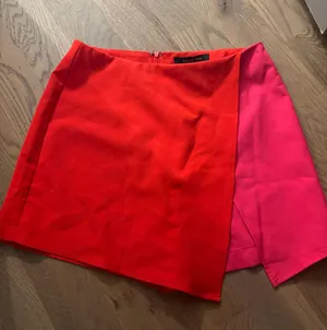 Boutique Skirt Size M thumbnail 1