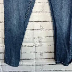 Seven7 Blue Straight Leg Jeans Classic Style Light Distressed SZ 4 Y2K Mid Rise thumbnail 2