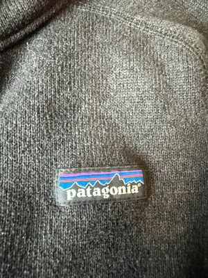 Patagonia Women’s Fleece Black Zip Up Jacket thumbnail 2