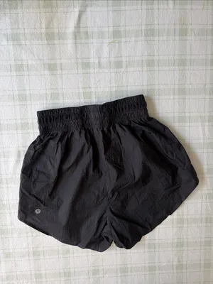 Lululemon Women’s Black Active Running Shorts thumbnail 4