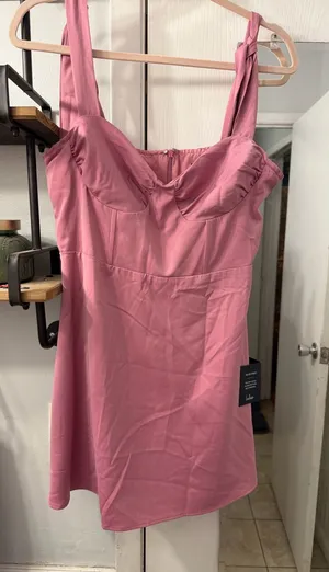Lulu’s NWT Pink Bustier Mini Dress thumbnail 1