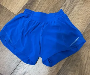 Lululemon Shorts Hotty Hot thumbnail 1