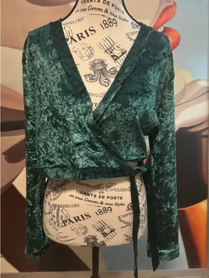 Y2K vintage Victoria’s Secret Emerald Crushed Velour Lounge Set NWT M/L thumbnail 2