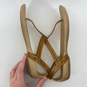 Crocs Isabella T Strap Sandal Bronze Tan Women 10 Jelly Slip On Casual Flip Flop thumbnail 7