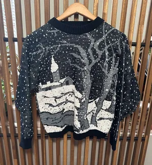 VTG Extra Black White Winter Scenic Snow Village Knit Sweater Size XS thumbnail 1