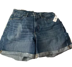 Old Navy Jean Shorts thumbnail 1