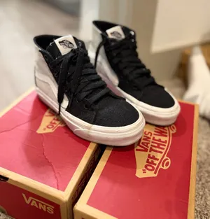 Vans Sneakers thumbnail 1