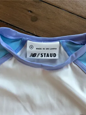 Staud x New Balance Women’s Rash Guard Swim T Shirt M thumbnail 7