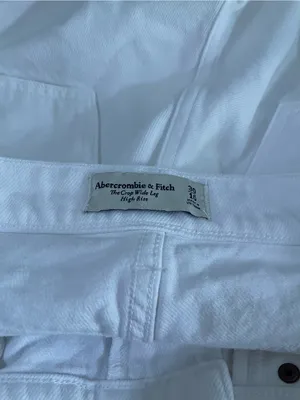 Abercrombie & Fitch High Rise Cropped Wide Leg Jean Size 30 thumbnail 4
