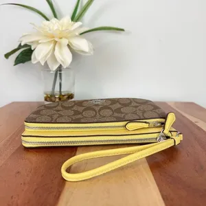 NWT‎ Coach Double Zip Wallet In Signature Canvas thumbnail 4