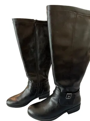 Baretraps Yvonna Black Faux Leather Riding Boots Size Zipper Wide Calf Size 9.5 thumbnail 2
