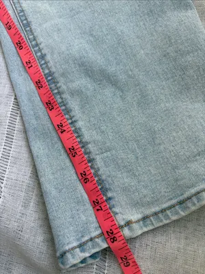 Frye Light Wash Relaxed Women’s Jeans thumbnail 11