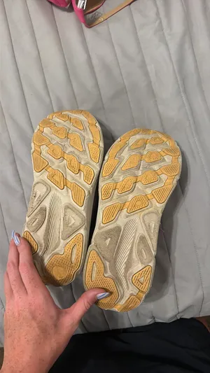 Hoka Shoes thumbnail 4