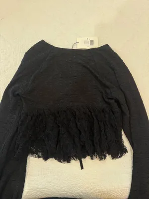 Prómesa Black Lacey Top thumbnail 2