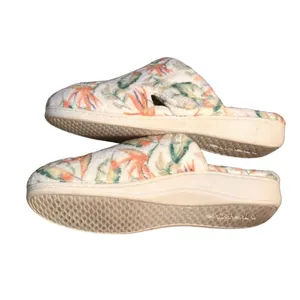 Vionic Gemma Marshmallow Tropical slippers thumbnail 4