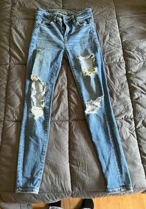 American Eagle Jeans thumbnail 1