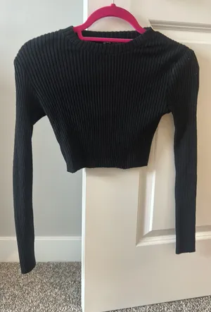 ZARA Black Cropped Ribbed Long Sleeve Top Knit thumbnail 1