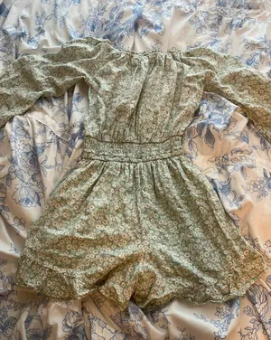 Hollister Romper Floral thumbnail 1