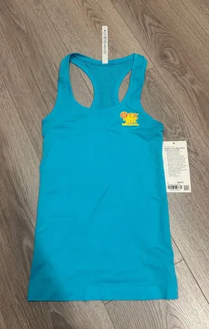 NWT Lululemon Swiftly Tech Racerback Tank in Blue Size 2 10K LA thumbnail 1
