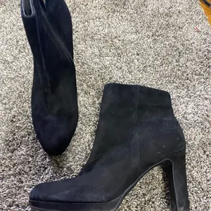 Black booties Black Size 6.5 thumbnail 2