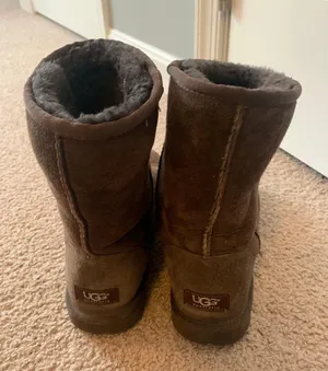 UGG Boots thumbnail 1