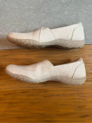 Skechers Breathe-Easy Swayful Natural Linen Slip-On Flats Size 10 thumbnail 3