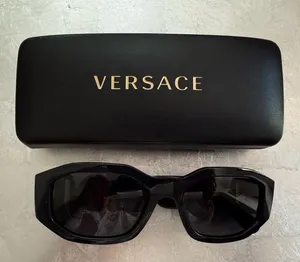 Versace Black Sunglasses thumbnail 1