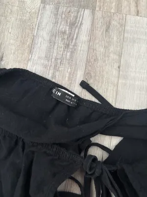 Shein Halter Crop Top Tie thumbnail 3