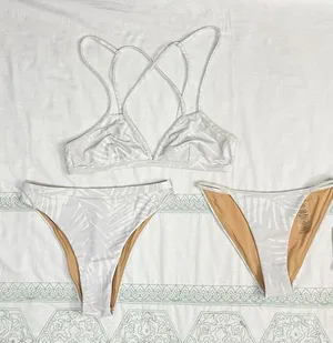 Billabong NWT Sporti x Stef Corgel Isla Palm Shadow Bikini Set - Daylight - M/S/S thumbnail 12