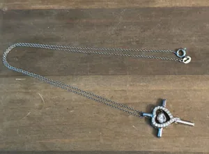 Vintage 925 Silver CZ Heart Cross Pendant Necklace thumbnail 6