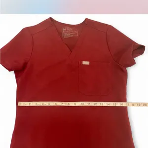 Three (3) Figs Catalina One-Pocket Scrub Top - Maroon, Blue, Charcoal. Size XS thumbnail 7