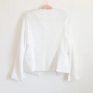 Forever 21 White Lightweight Open Slit Sleeve Blazer Small thumbnail 3