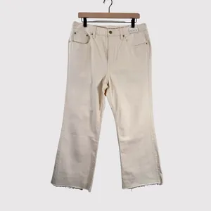 NWT J.CREW Womens Jeans Beige Denim Mid Rise Relaxed 84 Kickout Crop Size 30 thumbnail 2