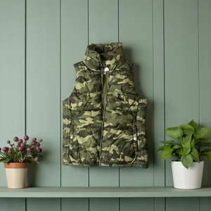 Old Navy Womens Puffer Vest Camo Green Zip Up Stand‎ Collar Size M thumbnail 3
