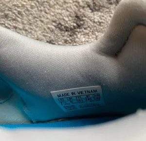 Adidas Tennis Shoes thumbnail 4